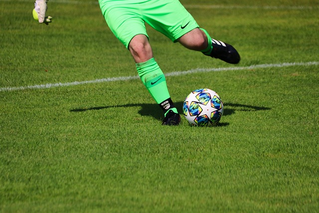 湖人队主教练雷迪克赞扬步行者队前景并预测强势复苏.