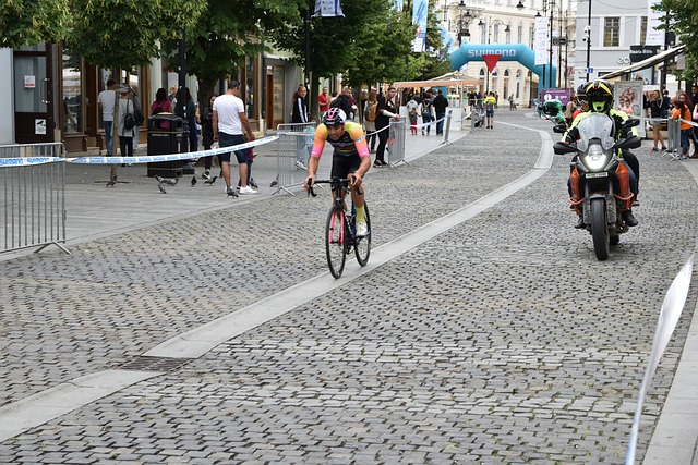 对合理的薪 对合理的薪